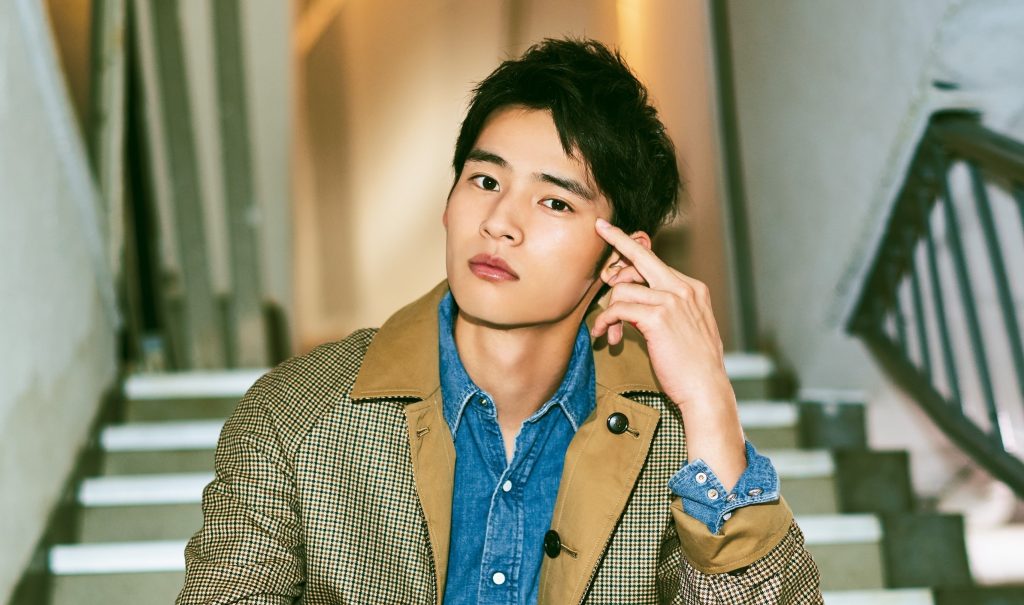 俳優 岡田健史さん 何事にもまっすぐに感情をぶつけていきます Ginger ジンジャー 自分を主役にした人生を