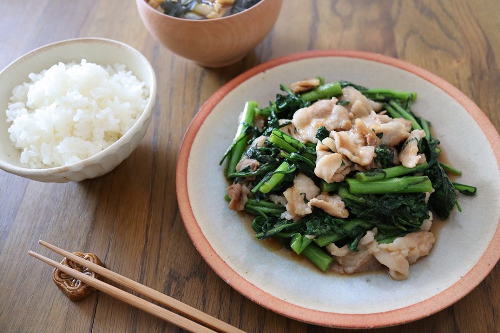 食べる保湿 で免疫力アップ 豚と春菊の生姜焼き