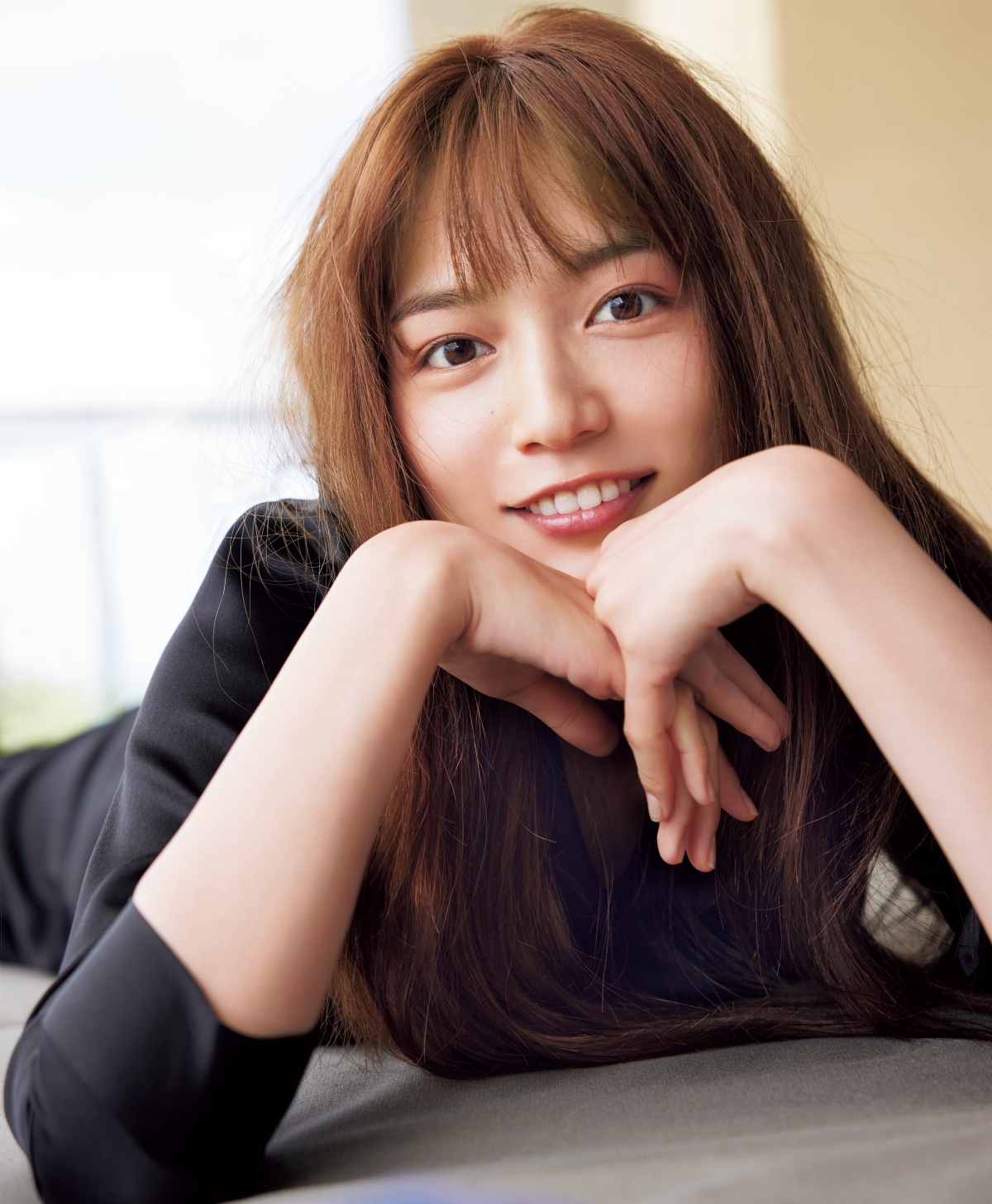 川口春奈のフォト&スタイルブック『I AMU HARUNA』から未掲載カットを独占公開 | GINGER
