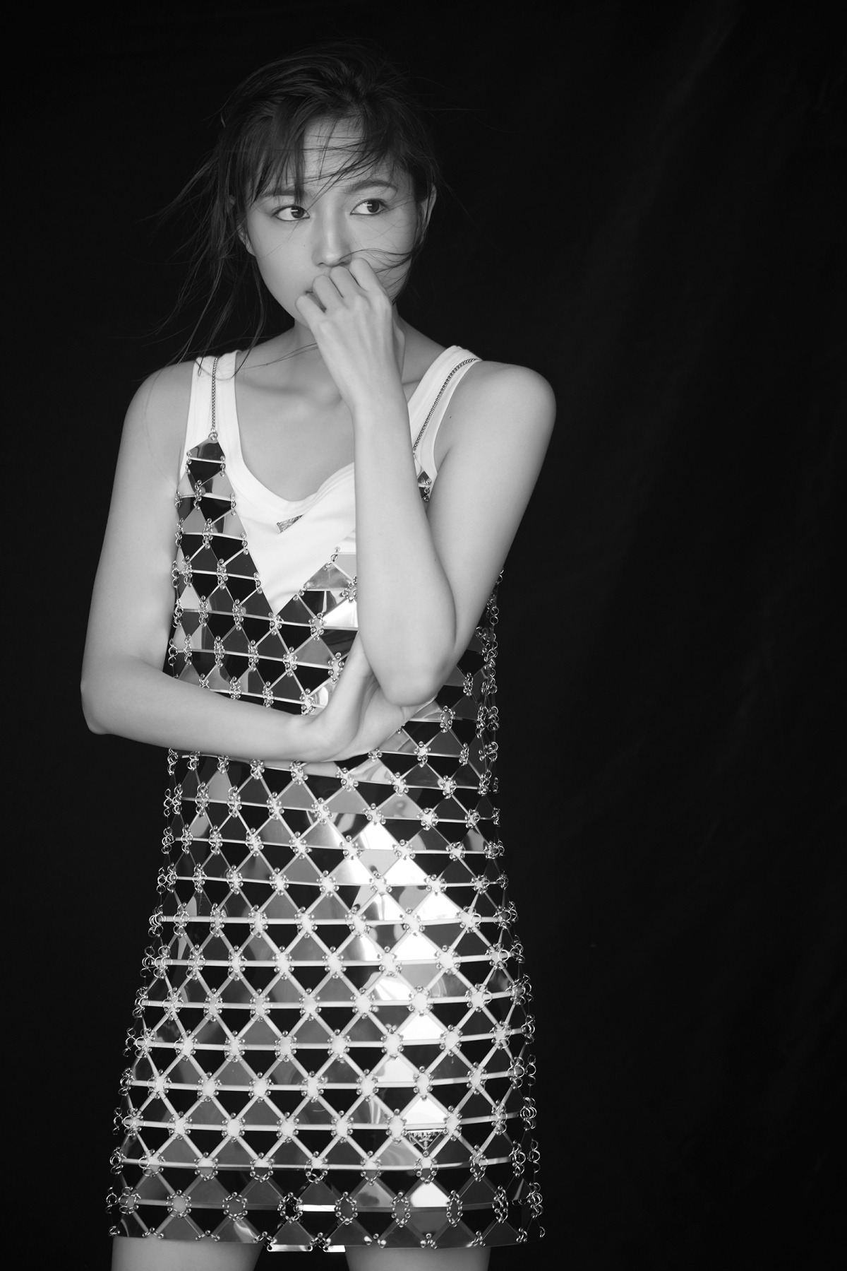 【写真館】“表現”を極める！川口春奈 | GINGER