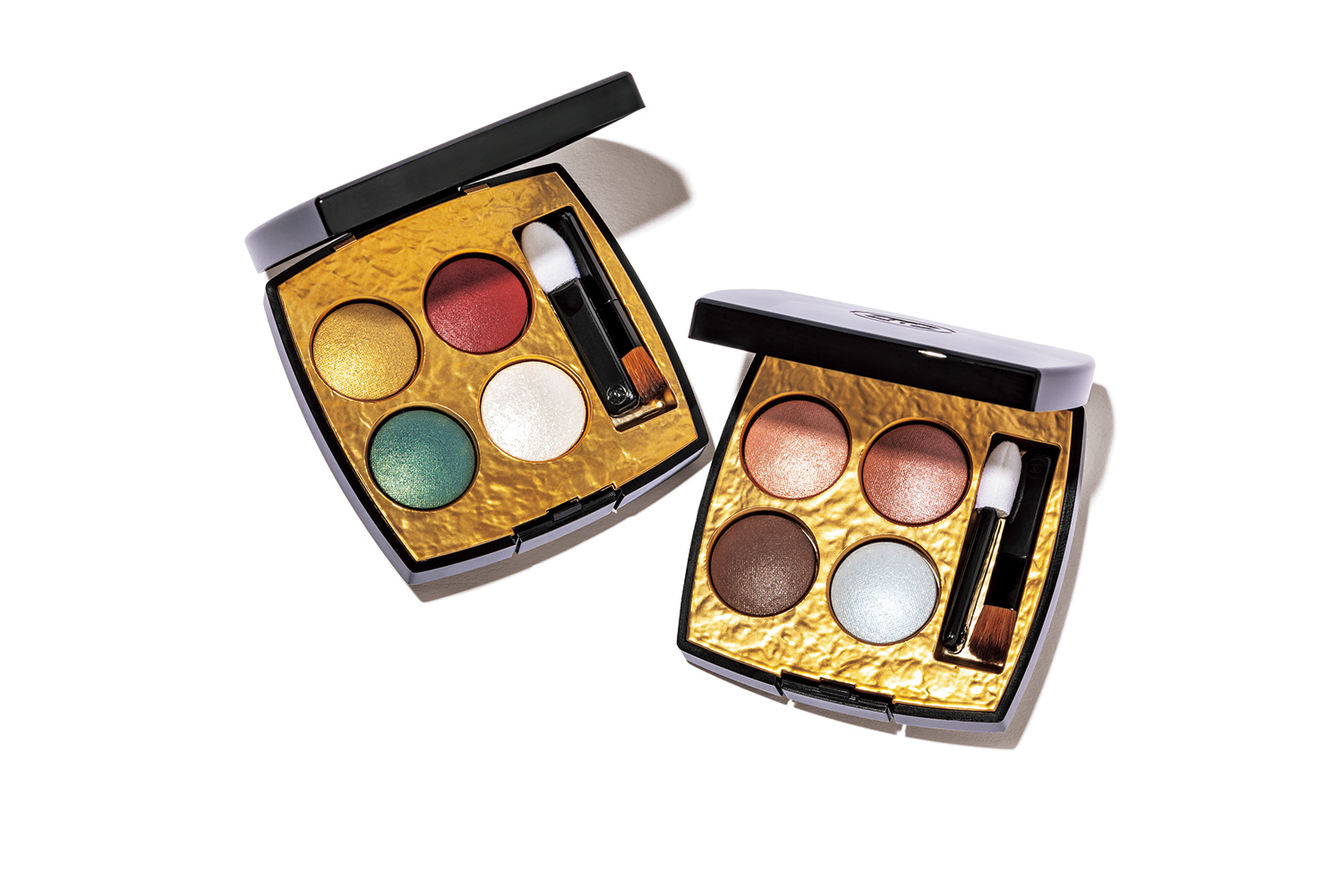 まるで目元を飾るジュエリー！シャネルの宝石の煌めきを秘めたアイ