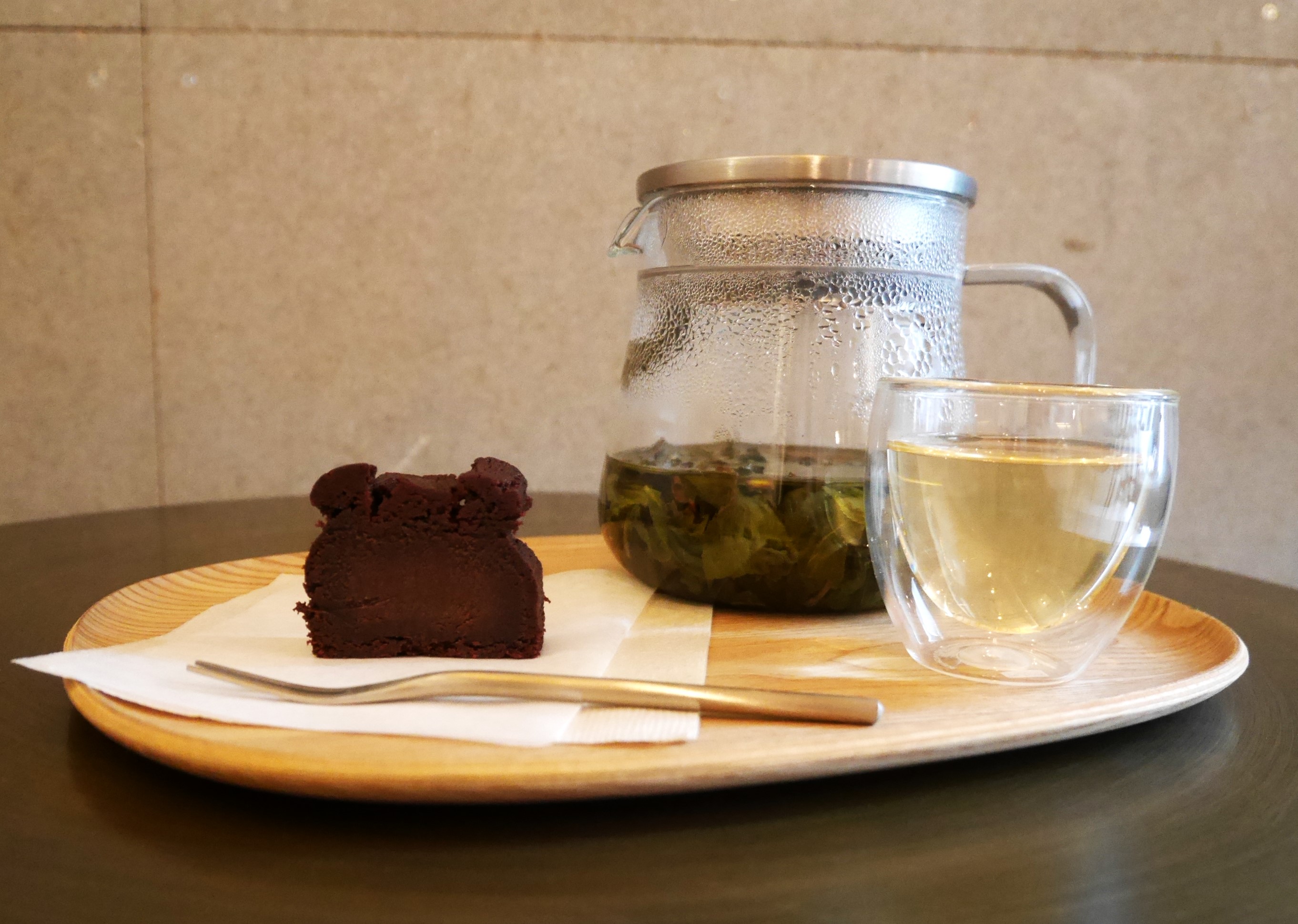 DAIGOchocolat 中国茶とガトーショコラ