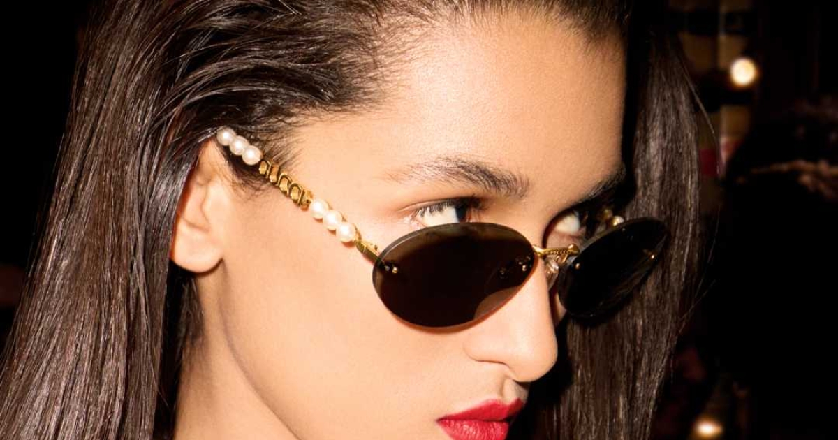 GUCCIの新作、どちらがお好み？インパクト大なアイウェアで
