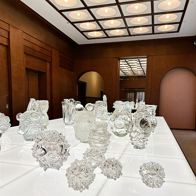 今、ここでしか見られない！アール・デコの館で響きあう鉄とガラスと光