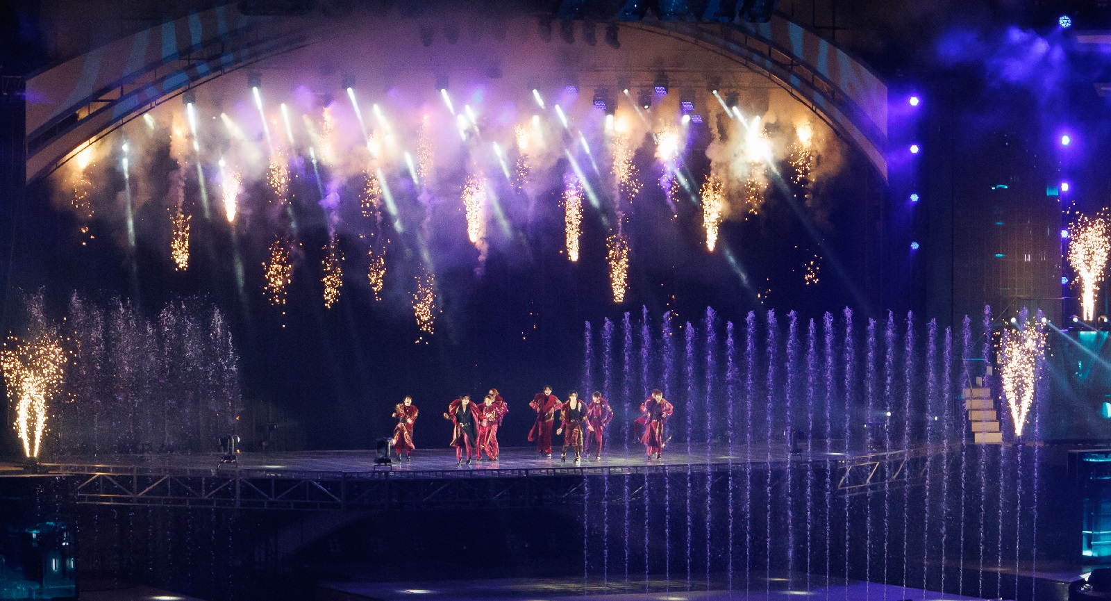 規格外の演出、圧倒的パフォーマンスで魅了！Snow Man初の5大ツアーを