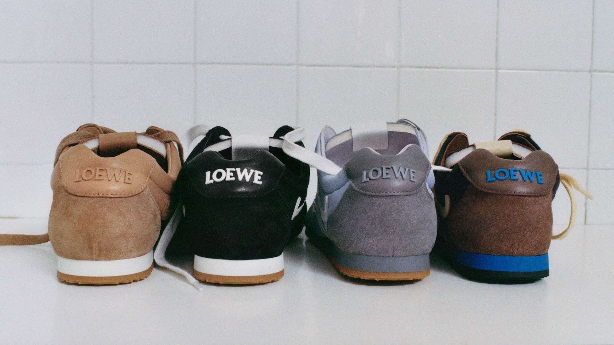関税&送料込み 個性派ハイカット◎【LOEWE】バレエランナー2.0 Ballet Runner 2.0 high-top in nylon and calfskin Multicolor