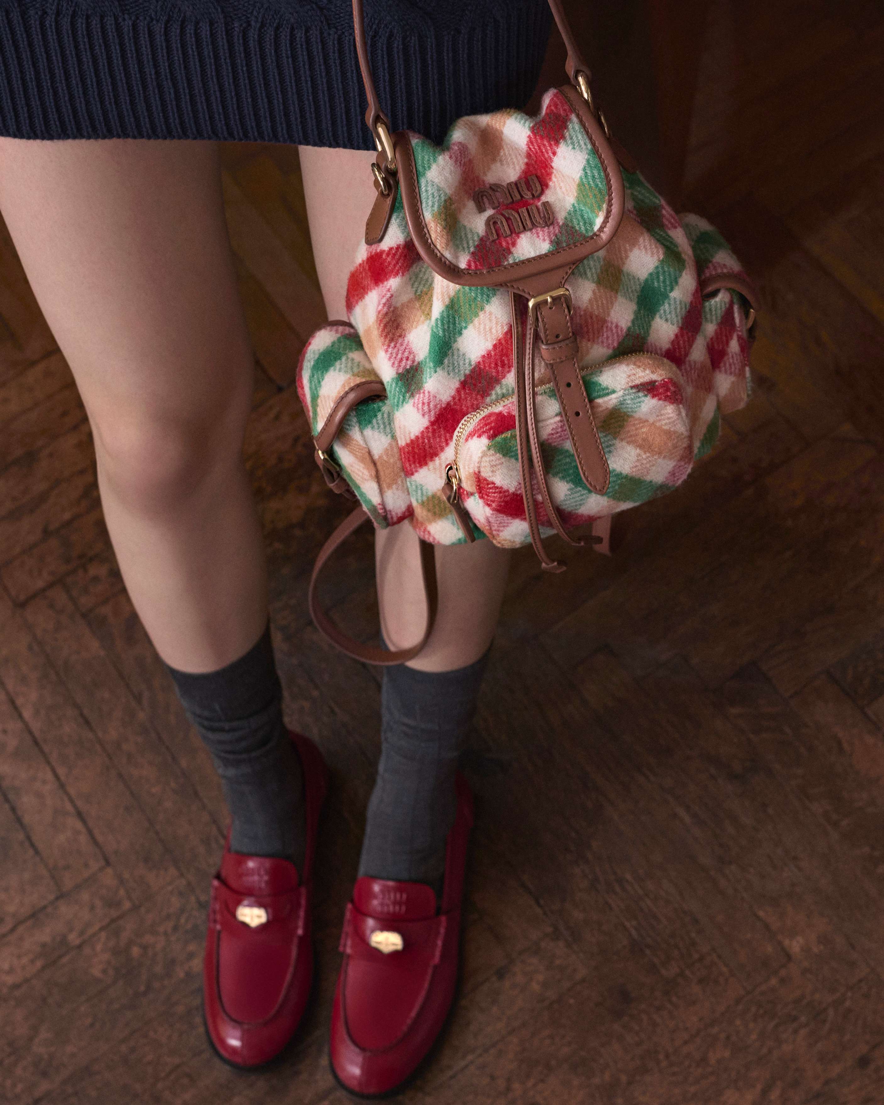 miumiuレアアイテム✨秋コーデに❣️ 9/18のコーデ】この秋冬は、MIUMIUで二律背反な着こなしを楽しみ