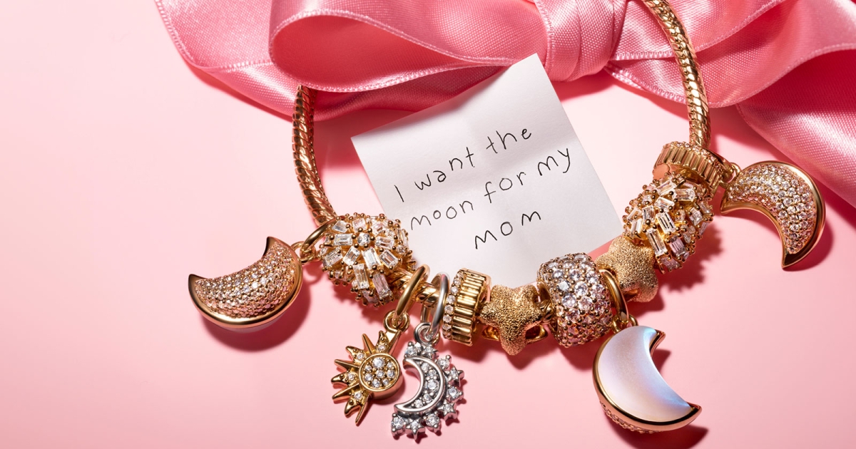 心と想いをつなげて！パンドラが贈るホリデージュエリー | GINGER