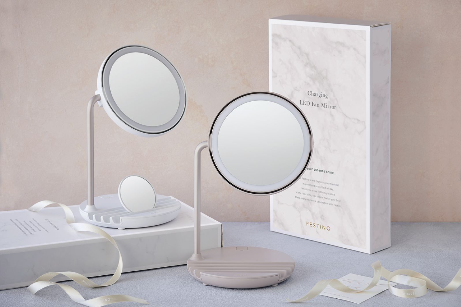 フェスティノのミラー