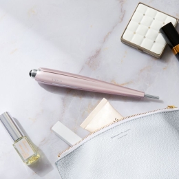 ステラボーテのスティック型美顔器