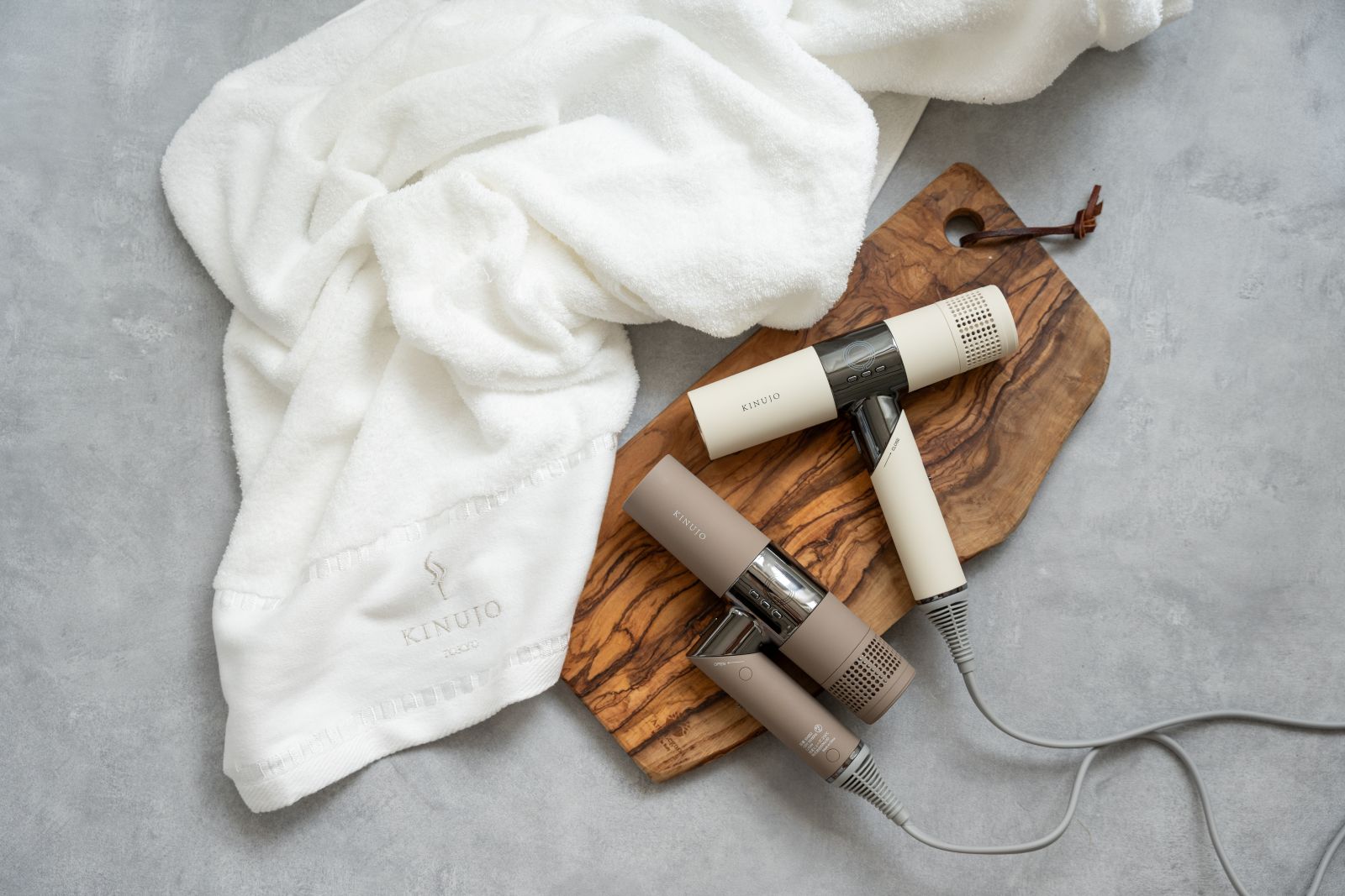 KINUJOのヘアドライヤー