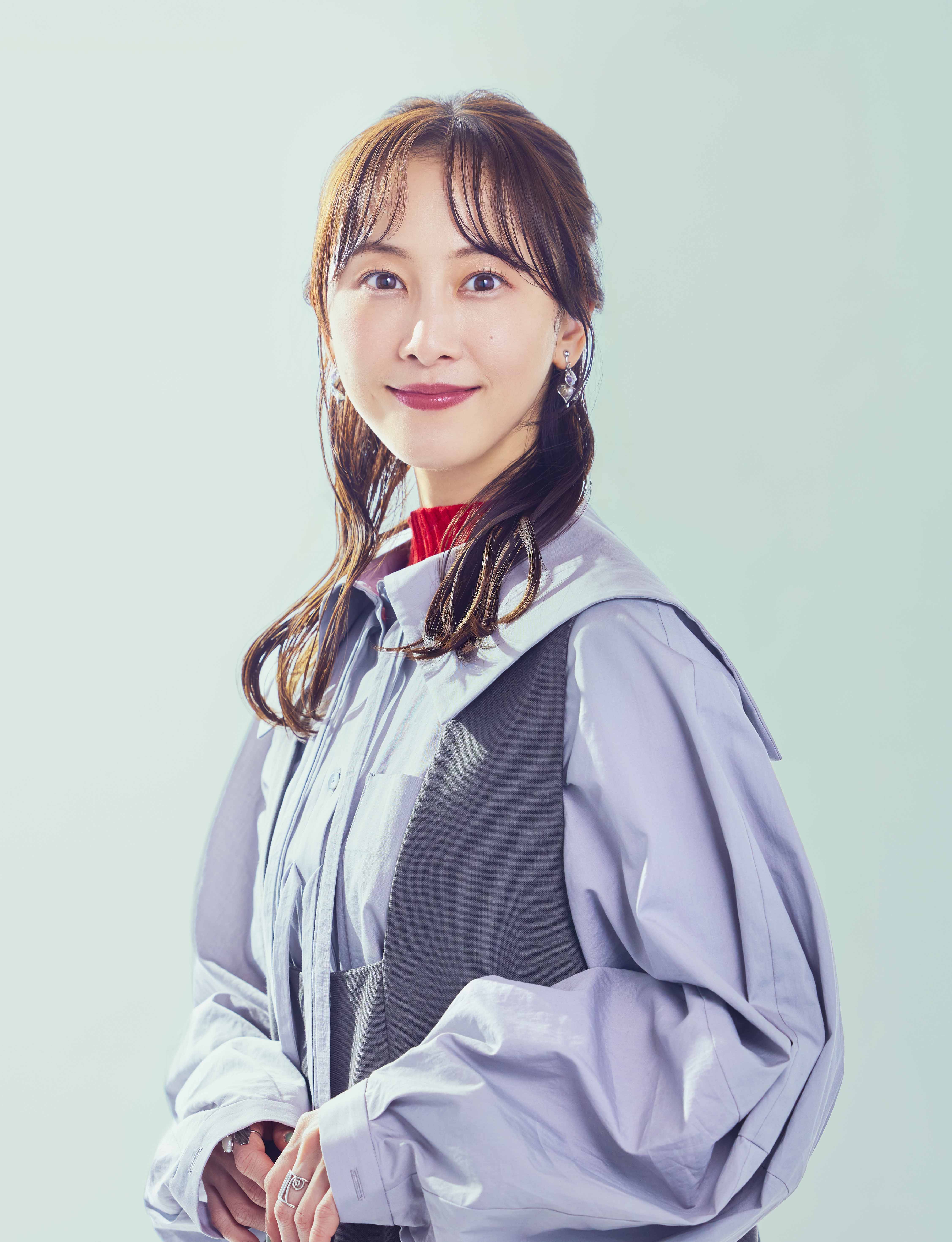 ☆松井商品☆よろしければご購入お待ちしております♪ 松井玲奈「執筆は大変だけれど、整う」最新エッセイで綴られる“幸せ”の