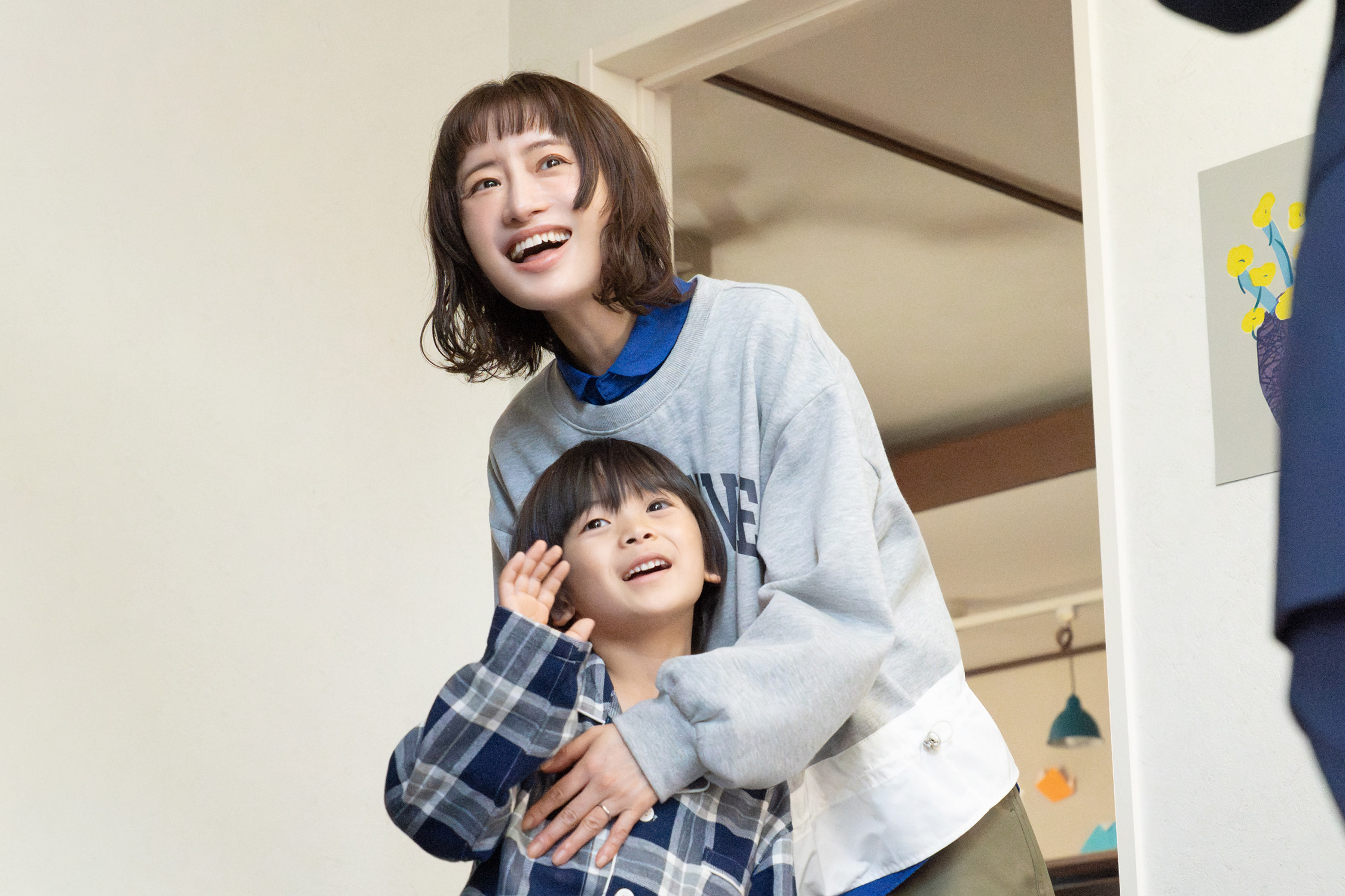 松本まりか＆横山裕がクロストーク！信頼で繋がる家族が謎に挑む新